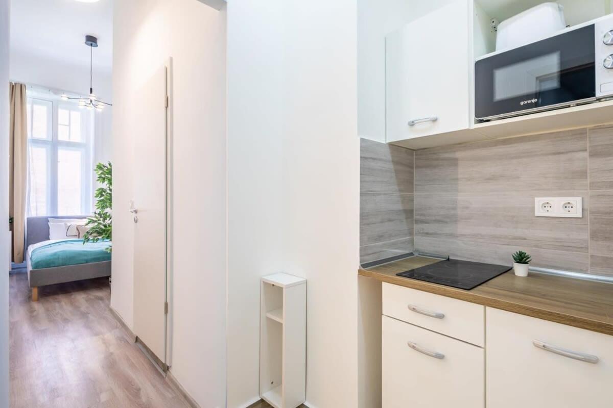 Mini Ultra Central Studio Budapest Exteriör bild