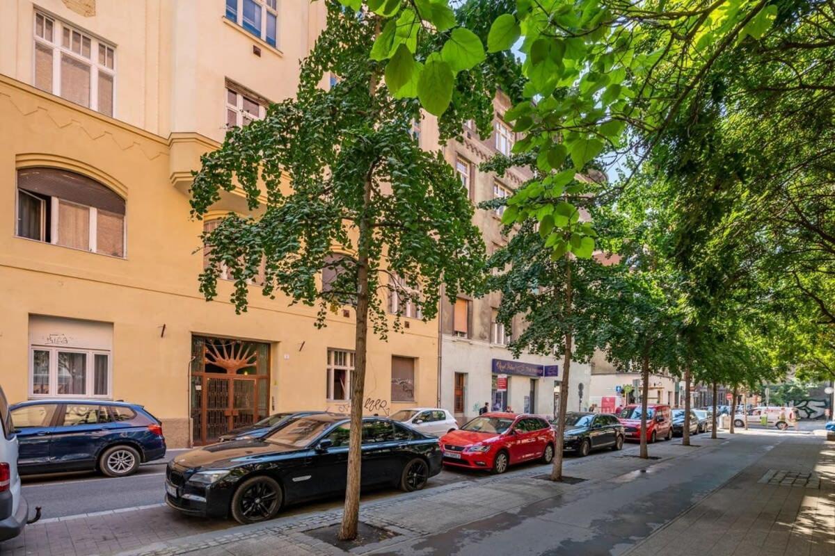 Mini Ultra Central Studio Budapest Exteriör bild